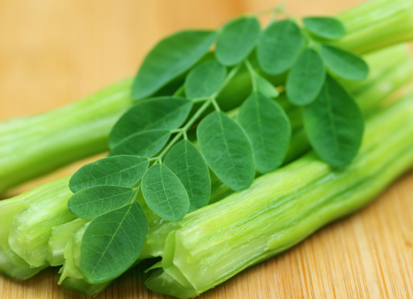 8 Incredible Benefits of Moringa (Drumstick) and Its Leaves Moringa